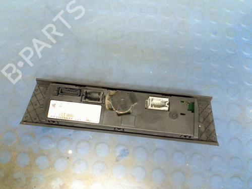 Climate control BMW 3 Touring (E91) 320 i | BP21396875I5 