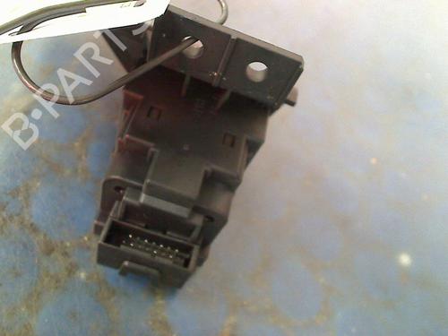 Switch BMW 1 (E87) 118 i | BP16051887I30 