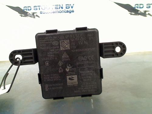 Elektronische module AUDI A3 Sportback (8YA, 8YF) 35 TDI (150 hp) 19666782