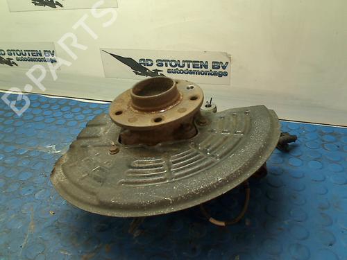Fusee links achter FIAT 500X (334_) 1.4 (334AXC1B, 334AXC11) (140 hp) 11262855