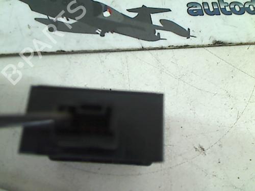 Switch CITROËN DS3 (SA_) 1.6 HDi 90 | BP11315051I30 