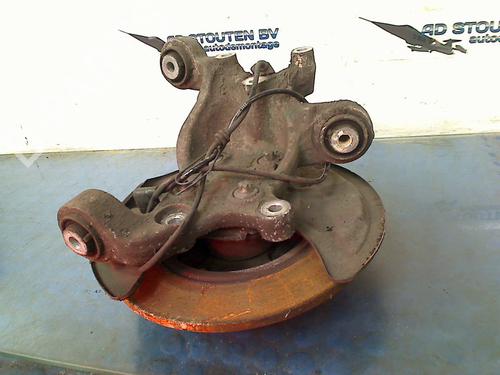 Right rear steering knuckle MERCEDES-BENZ A-CLASS (W176) A 200 (176.043) | BP18716030M28 