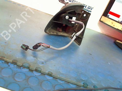 Right mirror PEUGEOT 1007 (KM_) 1.4 HDi | BP17209814C27