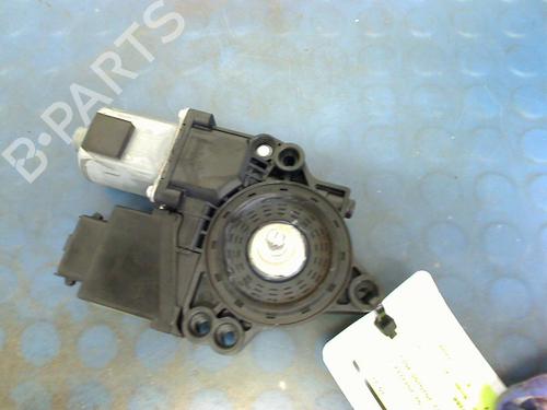 Right rear window motor HYUNDAI i30 (GD) 1.6 GDI | BP19921653E22 