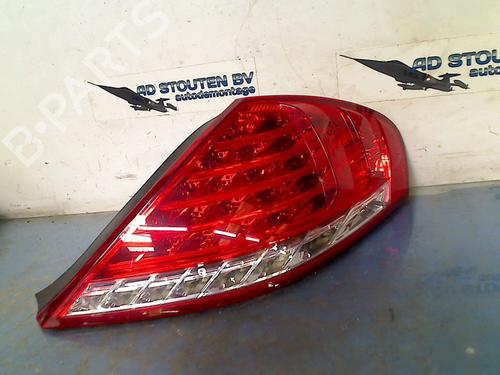 Achterlicht rechts BMW 6 (E63) 630 i (258 hp) 31327362