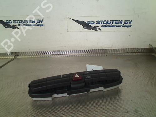 Used Warning switch VW CRAFTER 30-50 Van (2E_) 2.5 TDI (109 hp) 31181103