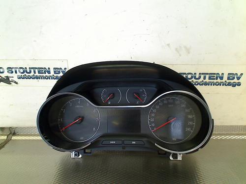 instrument-cluster-opel-crossland-x-crossland-p17-p2qo-2017-25729143 main image