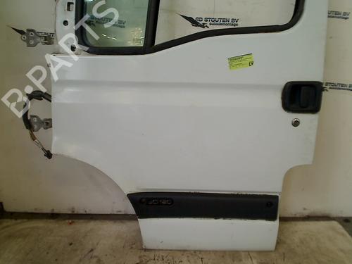Used Left front door RENAULT MASTER II Van (FD) 2.5 dCi (120 hp) 13571390