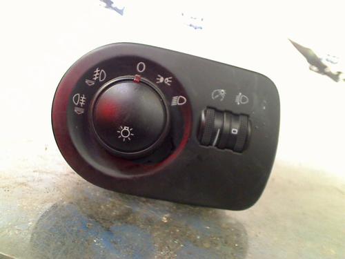 Headlight switch SEAT LEON (1P1) 2.0 FSI | BP17389844I24 