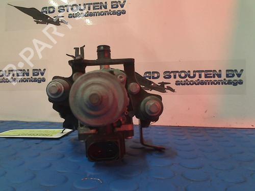 Used Vacuum pump VW POLO VI (AW1, BZ1, AE1) 1.0 TSI (95 hp) 13514261