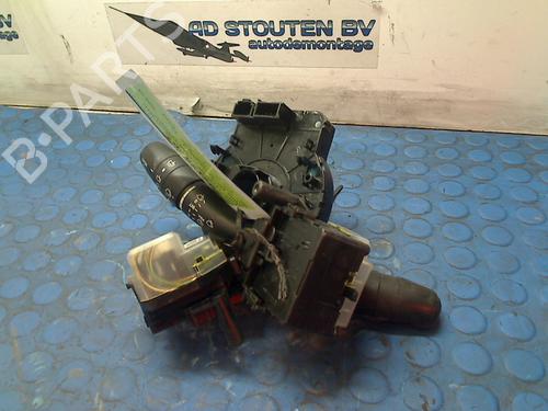 Used Steering column stalk HYUNDAI i30 (FD) 1.6 CRDi (90 hp) 11262804