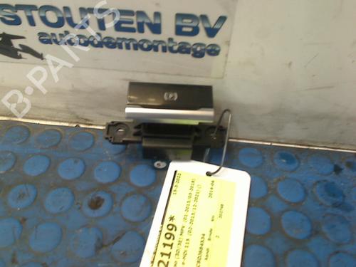 Interruttore Interruttore CITROËN C4 Picasso II 1.6 HDi / BlueHDi 115 (115 hp) 11334374 11334374