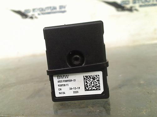 Elektronisk modul BMW 5 Touring (G31) 540 d xDrive (320 hp) 16777625
