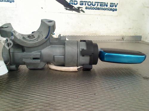 Clé de contact KIA PICANTO II (TA) 1.0 (67 hp) 30504214