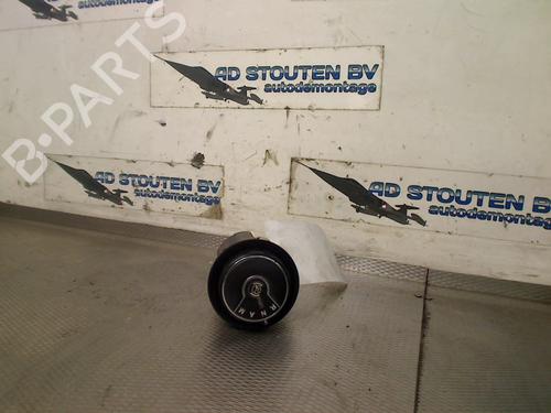 Used Gear lever CITROËN BERLINGO Box Body/MPV (B9) 1.6 HDi 90 (90 hp) 29851341