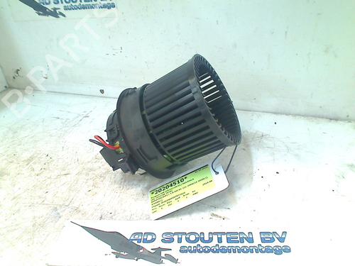 Used Heater blower motor PEUGEOT 208 I (CA_, CC_) 1.6 HDi (92 hp) 11316729