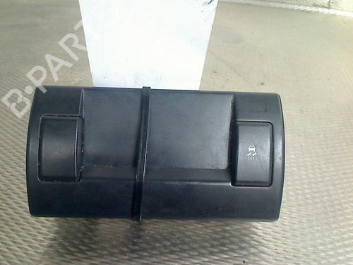 Used Switch LAND ROVER FREELANDER 2 (L359) 2.2 eD4 (150 hp) 31014636