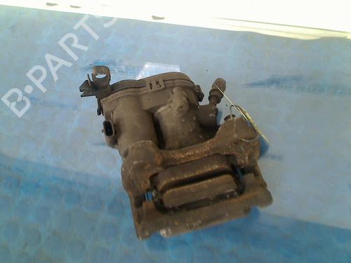 Used Right rear brake caliper MERCEDES-BENZ B-CLASS Sports Tourer (W246, W242) B 220 CDI / d (246.203) (170 hp) 13221444