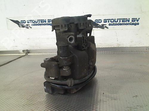 Right rear brake caliper MERCEDES-BENZ C-CLASS (W205) C 180 BlueTEC / d (205.036) | BP29472085M106 