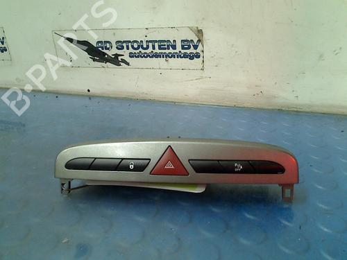 Used Warning switch PEUGEOT 308 I (4A_, 4C_) 1.6 16V (150 hp) 13085819