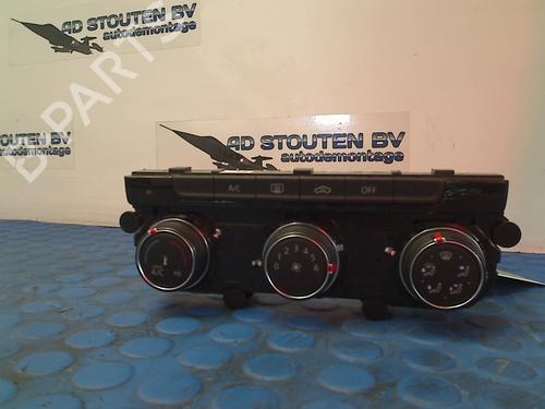 Used Climate control VW GOLF SPORTSVAN VII (AM1, AN1) 1.2 TSI (86 hp) 11845101