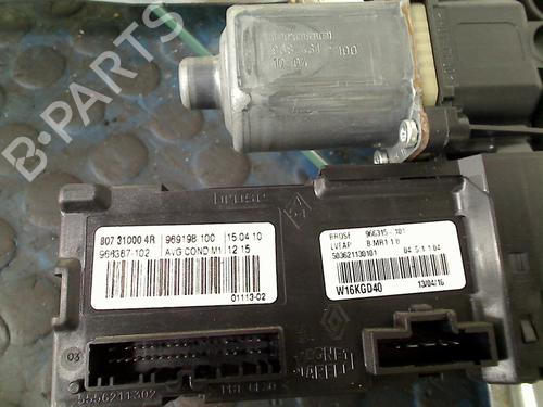 Front left window mechanism RENAULT MEGANE III Grandtour (KZ0/1) 1.5 dCi (KZ0C, KZ1A) | BP13690336C22 