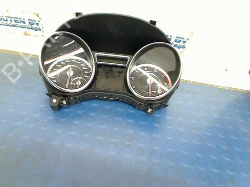 Used Display monitor MERCEDES-BENZ GLA-CLASS (X156) GLA 45 AMG 4-matic (156.952) (360 hp) 21055737
