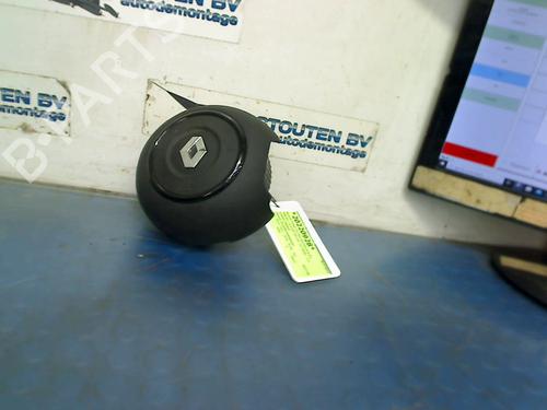 driver-airbag-renault-twingo-iii-bcm_-bca_-09-tce-110-34151371-2014-18261544 main image