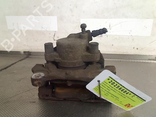 Used Right front brake caliper LAND ROVER FREELANDER 2 (L359) 2.2 eD4 (150 hp) 31014662