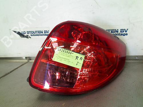 Right taillight SUZUKI SX4 (EY, GY) 1.6 VVT (RW416, YA21S) | BP26956701C35 