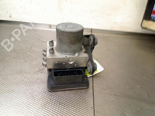 Used ABS pump VW POLO VI (AW1, BZ1, AE1) 1.0 TSI (110 hp) 33011095