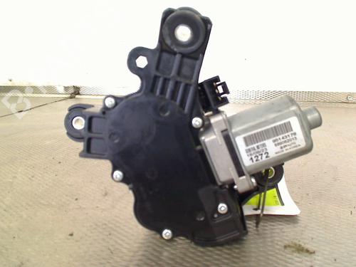 Used Rear wiper motor Rear wiper motor 39247330 39247330