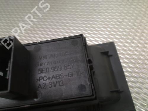Left front window switch SKODA OCTAVIA III Combi (5E5, 5E6) 1.4 TSI | BP33037718I27  - Image 7