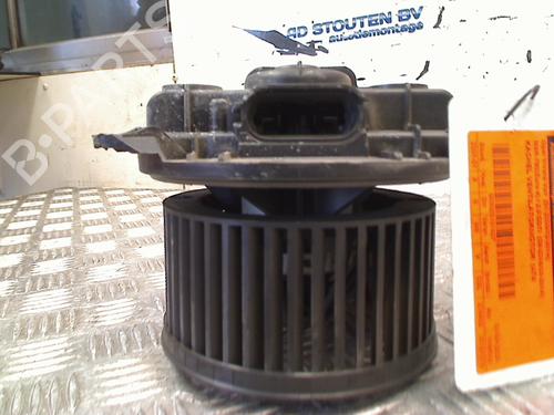 Heater blower motor OPEL VIVARO A Van (X83) 2.0 CDTI (F7) | BP11312464M62 