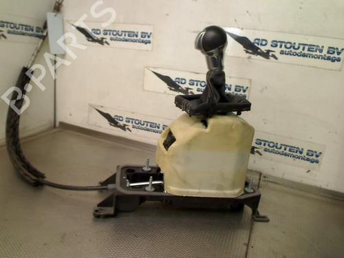 Used Shift knob AUDI A3 Sportback (8VA, 8VF) 1.4 TFSI e-tron (204 hp) 28421789