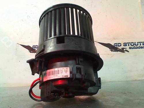 Heater blower motor PEUGEOT 2008 I (CU_) 1.2 THP 110 / PureTech 110 | BP23238965M62