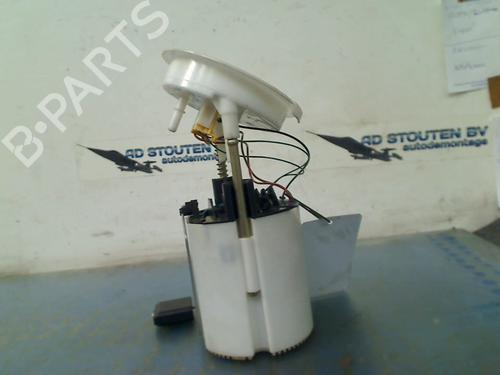 Used Fuel pump BMW 3 Touring (E91) 325 i (218 hp) 17695926