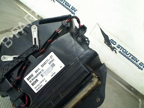 Heater blower motor BMW 5 Touring (F11) 520 d | BP27176627M62 