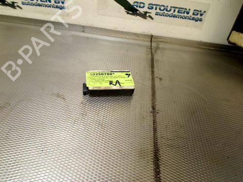 Used Electronic sensor Electronic sensor MERCEDES-BENZ GLA (H247) GLA 200 (247.787) (163 hp) 40092398 40092398
