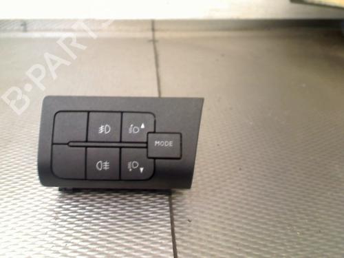 Used Headlight switch Headlight switch 37169721 37169721