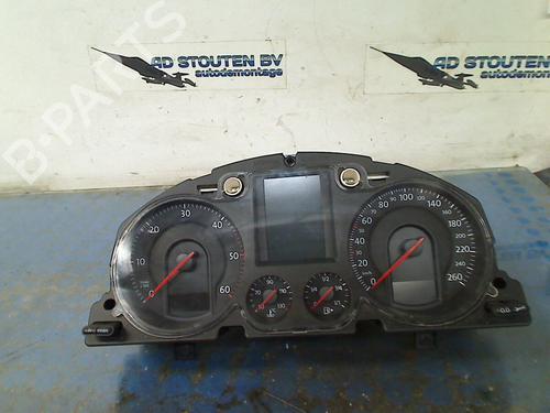 Used Instrument cluster Instrument cluster 16852745 16852745