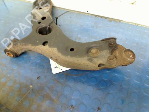 Right front suspension arm TOYOTA AURIS (_E18_) 1.3 Dual-VVTi (NRE180_, NRE180R) | BP19503154M13 