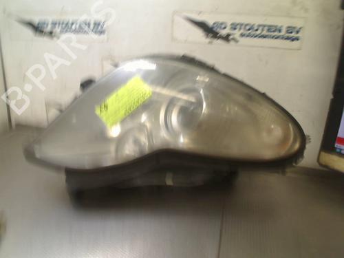 Used Right headlight MERCEDES-BENZ CLS (C219) CLS 350 CDI (219.322) (224 hp) 32330086