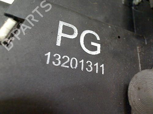 Front left lock OPEL VECTRA C Estate (Z02) 3.0 V6 CDTI (F35) | BP11313577C98 