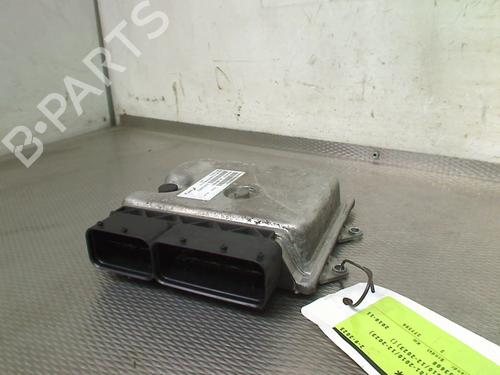 Used Engine control unit (ECU) Engine control unit (ECU) FIAT DOBLO Cargo (263_) 1.3 D Multijet (90 hp) 33325080 33325080