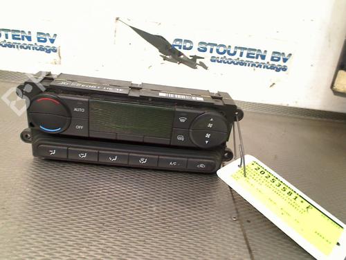 Commande Chauffage FORD USA F-150 5.4 Bifuel 4x4 (252 hp) 31092596