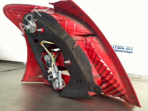 Right taillight TOYOTA YARIS (_P9_) 1.3 VVT-i (SCP90_, SCP90R) | BP31287625C35 