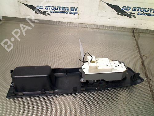 Left front window switch TOYOTA YARIS (_P13_) 1.0 (KSP130_, KSP130) | BP30834459I27 