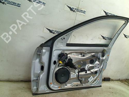 Right front door MERCEDES-BENZ C-CLASS (W204) C 200 Kompressor (204.041) | BP27237177C3 