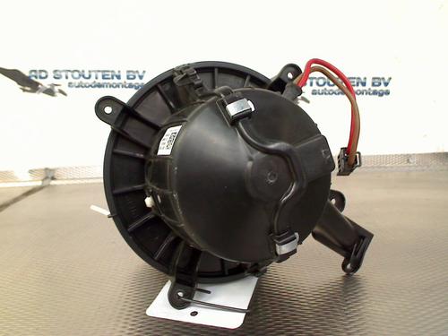 Heater blower motor MERCEDES-BENZ VITO Van (W447) 119 CDI / BlueTEC (447.601, 447.603, 447.605) | BP27278114M62 
